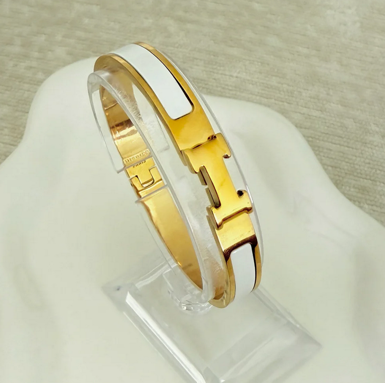 Zena Bangle