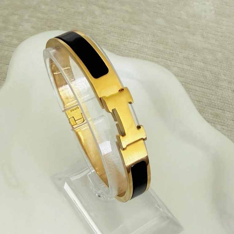 Zena Bangle